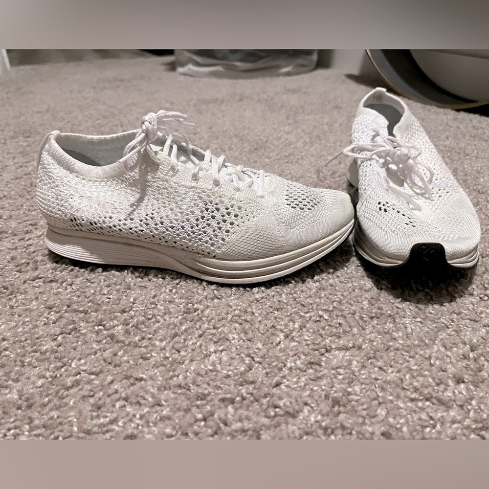 Nike flyknit racers